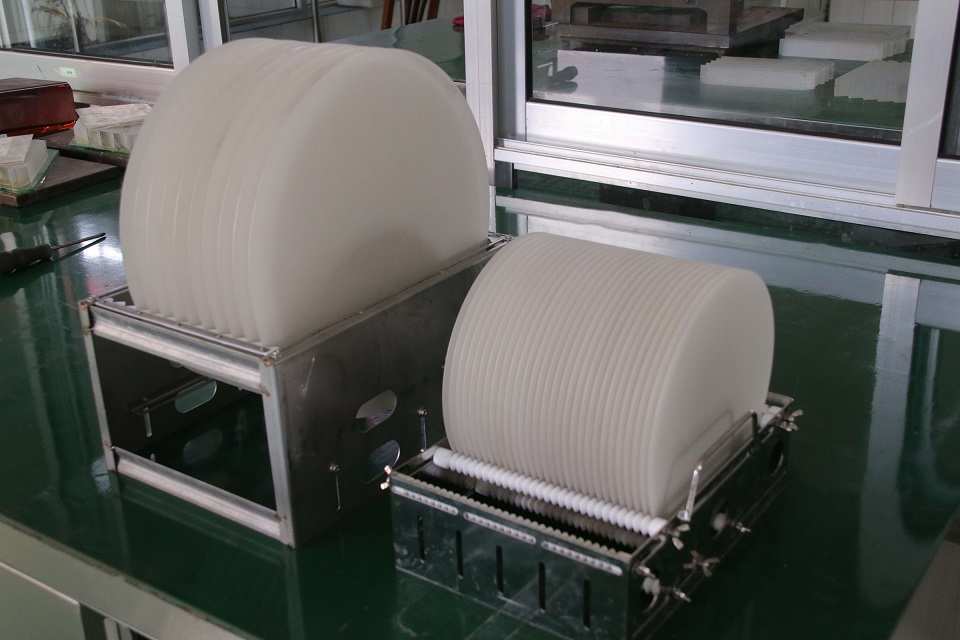 12-inch wire-sawn wafers